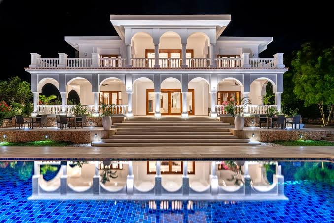 Villa Branca at Night